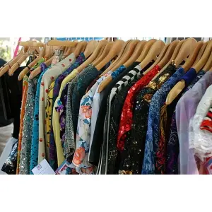 milenium-shopping-furnizorul-tau-de-haine-second-hand-in-regim-en-gross.jpg