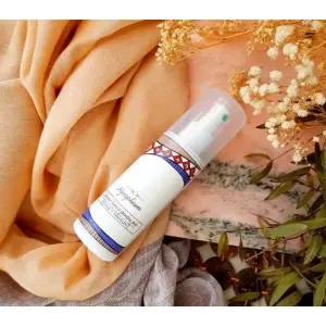 ingrijirea-parului-cu-produse-cosmetice-naturale-de-la-nympheum.jpg