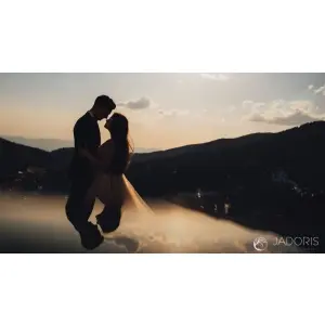 jadoris-propune-o-viziune-artistica-pentru-fotografia-de-nunta.jpg