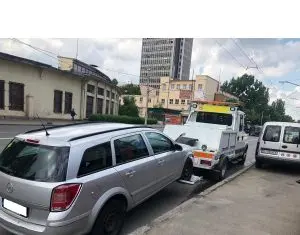 Sfaturi pentru condusul pe timp de ploaie in siguranta