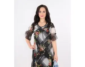 Ce avantaje prezinta siluetele plus size – un motiv de a depasi conceptiile despre haine largi si inchise la culoare