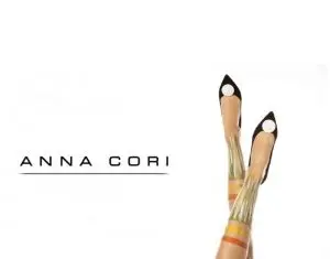 Pantofii ce se pliaza pe nevoile tuturor de la ANNA CORI
