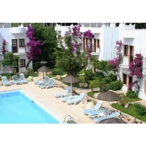 rezervarea-last-minute-solutia-de-moment-a-unei-vacante-reusite.jpg
