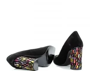 Pantofii eleganti de la Capricia