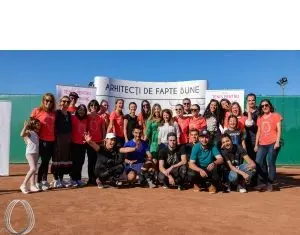 Peste 200 de participanţi la turneul Tenis pentru Fapte Bune organizat de Asociaţia The Social Incubator au susţinut tinerii defavorizaţi din România
