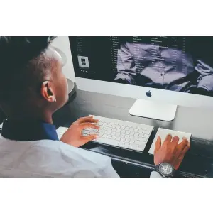 4-trenduri-in-ad-tech-tehnicile-de-ultima-ora-folosite-in-marketing-digital-pentru-a-acapara-clienti.jpg
