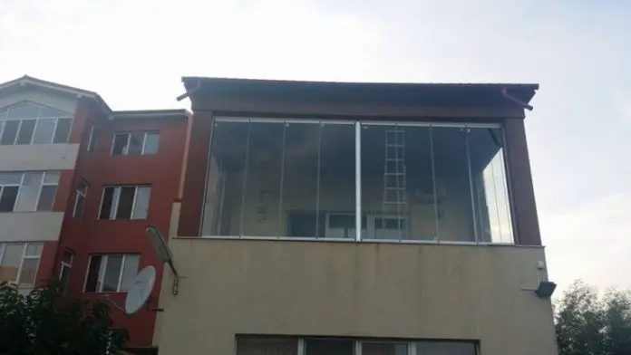 Sisteme de inchidere balcon cu sticla glisanta si inchidere terasa cu sticla glisanta Sisteme de inchidere balcon cu sticla glisanta si inchidere terasa cu sticla glisanta