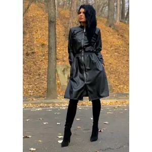 un-brand-autohton-de-articole-vestimentare-pe-placul-tuturor-romancelor-ramona-badescu.jpg
