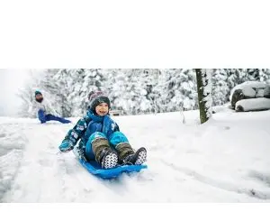 Bucuria copiilor – iarna in natura si sporturi de practicat