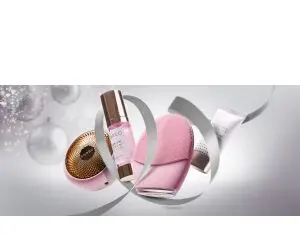 Straluceste de Craciun cu FOREO! Seturi cadou FOREO pentru iubitoarele de skincare si frumusete