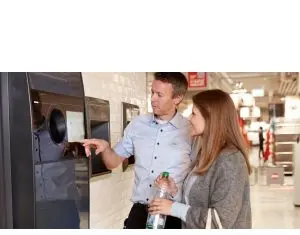 TOMRA prezinta retailerilor cele mai noi informații privind colectarea automata si reciclarea ambalajelor la EuroShop