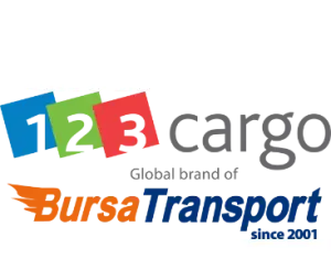 Apel la solidaritate cu transportatorii de marfa