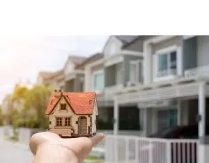 Vinzi sau cumperi un apartament în Suceava? Iată tot ce trebuie să știi