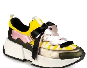 Pantofii sport – combinatii la care nu te-ai fi gandit niciodata!