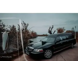 Servicii de transport funerar de la Rarox, necesare in decursul zilei de inmormantare si nu numai