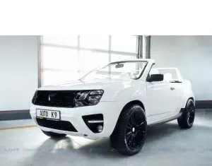 prima Dacia Duster cabrio coupe din România, realizată în București