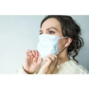 lg-va-crea-o-masca-de-protectie-speciala-de-purificare-a-aerului-alimentata-cu-baterie.jpg