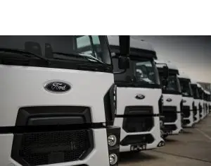 Cefin Trucks livrează prima parte a unei flote de 100 unități Ford Trucks 1842T, către Tempo Invest