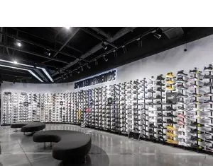 Various Brands a deschis cel mai mare magazin al rețelei