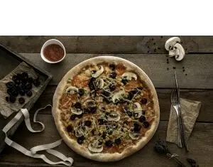 4 motive bune pentru a comanda o pizza în mărime XL de la Popeye Pizza & Kebab