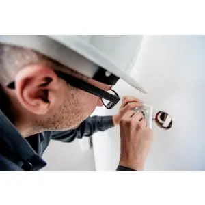 De ce este important ca un electrician din Bucuresti sa fie disponibil non stop