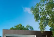 Deceuninck oferă un sistem inovator pentru ferestre și uși cu o durată de viață de peste 50 de ani și 100% reciclabil Deceuninck oferă un sistem inovator pentru ferestre și uși cu o durată de viață de peste 50 de ani și 100% reciclabil