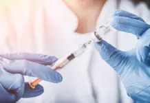ROMÂNII CARE LUCREAZĂ ÎN GERMANIA AR PUTEA FI OBLIGAȚI SĂ SE VACCINEZE ROMÂNII CARE LUCREAZĂ ÎN GERMANIA AR PUTEA FI OBLIGAȚI SĂ SE VACCINEZE