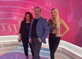 Solistul formației Sweet Kiss, EXCLUS din trupă și înlocuit de către colegele lui! Solistul formației Sweet Kiss, EXCLUS din trupă și înlocuit de către colegele lui