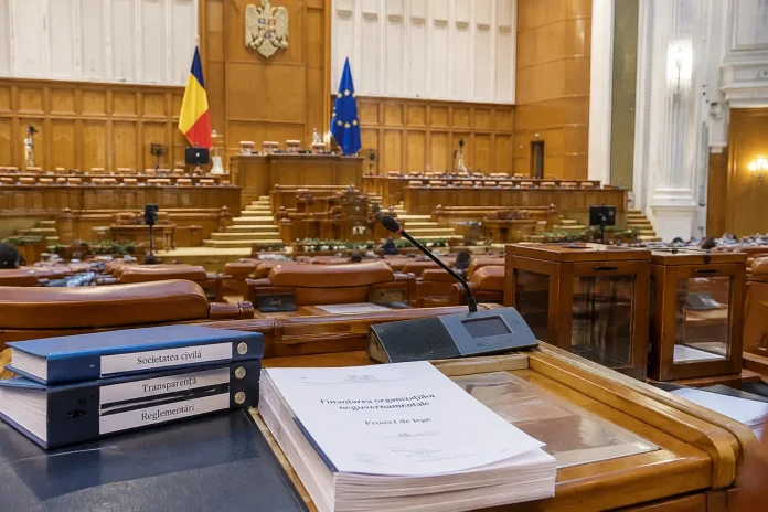AUR cere susținerea proiectului privind transparența finanțării ONG-urilor